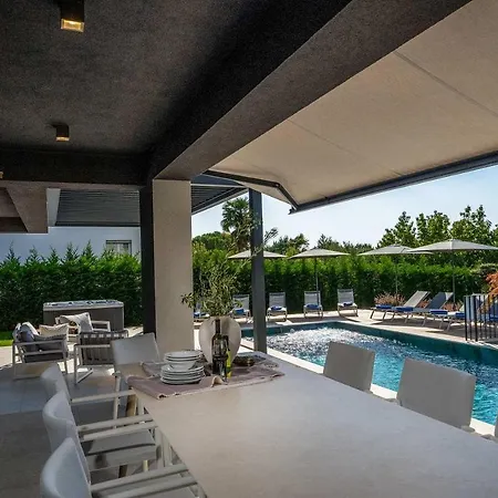 Villa Sunset View