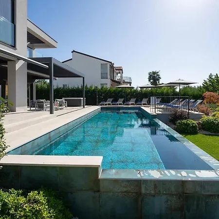 Villa Sunset View
